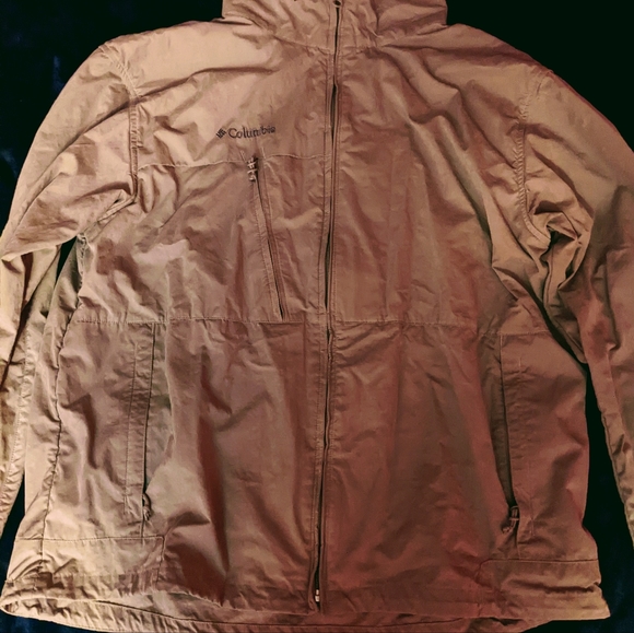 Columbia suede like jacket - Picture 3 of 4